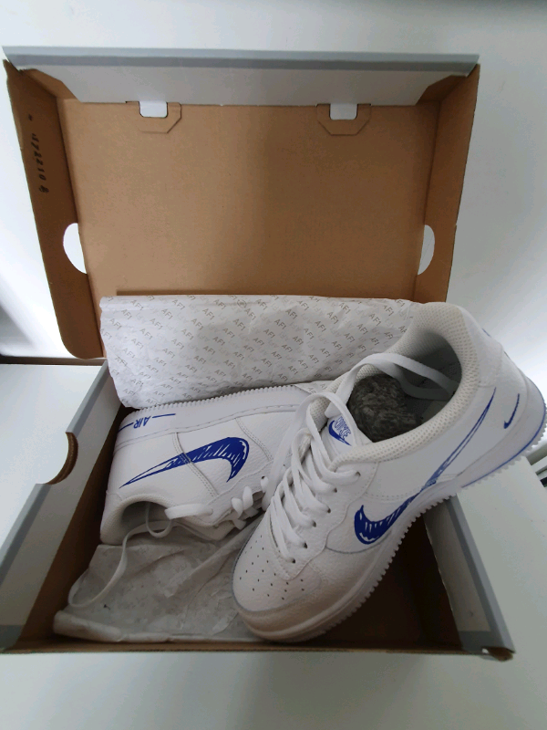 nike scribble trainers